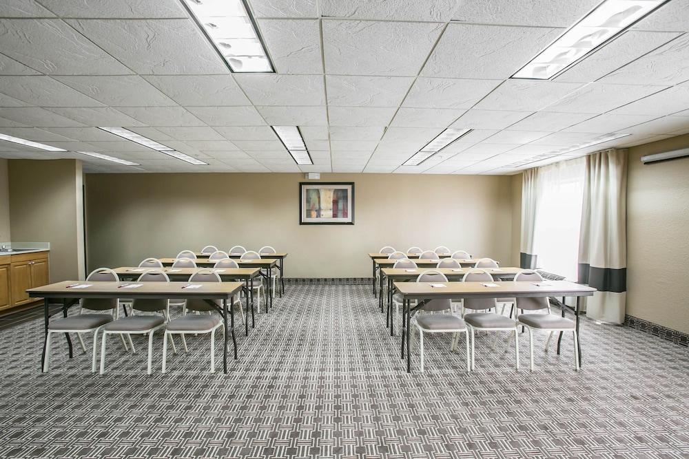 Comfort Suites Austin Nw Lakeline Экстерьер фото