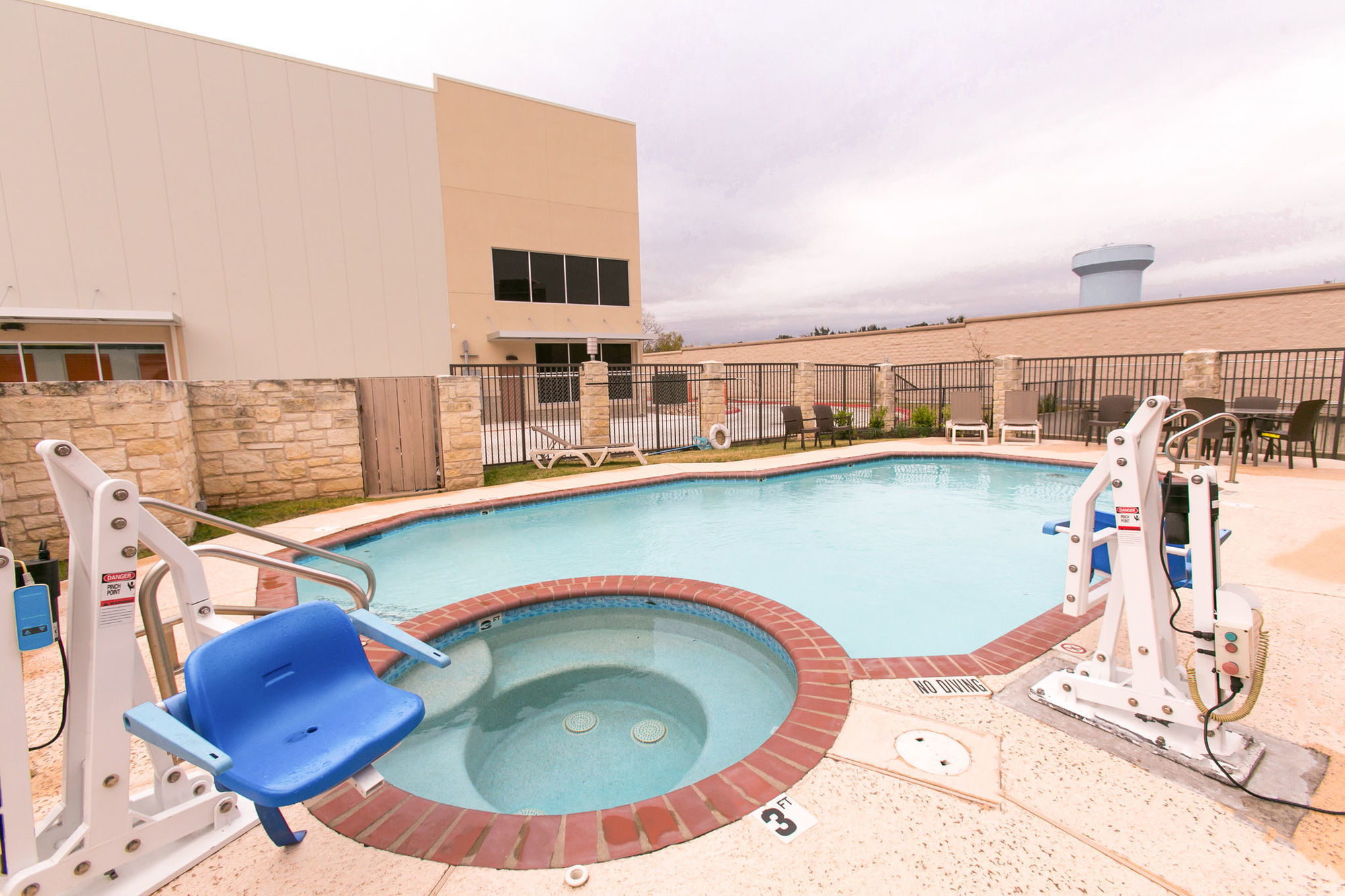 Comfort Suites Austin Nw Lakeline Удобства фото