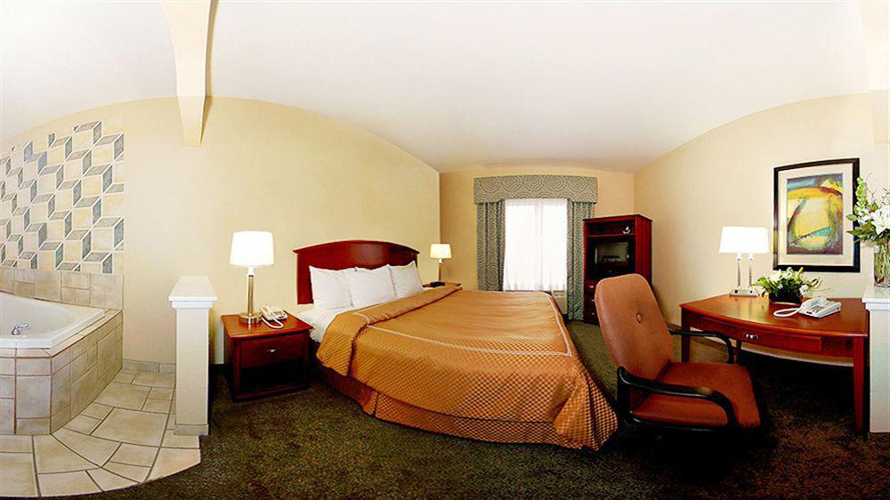 Comfort Suites Austin Nw Lakeline Экстерьер фото